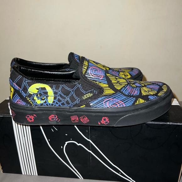 Nightmare Before Christmas Vans - Picture 9 of 11
